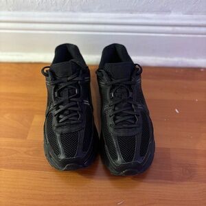Nike Zoom Vomero 5
